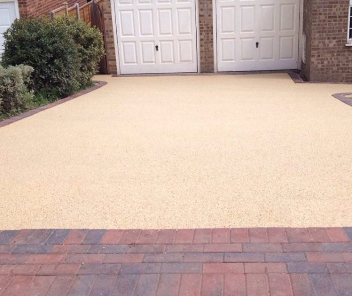 Resin-Bound-Paving.jpg